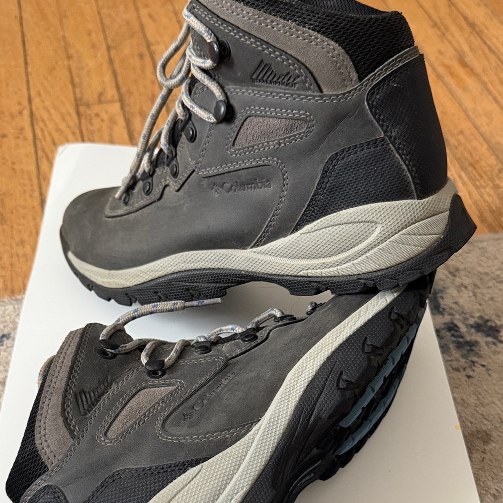 Columbia Women’s Black and Gray Hiking Boots